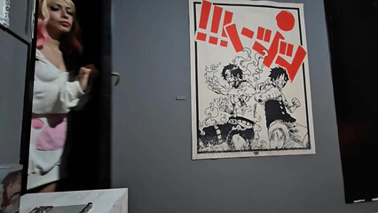 Отчим утешил падчерицу своим членом, когда она рассталась с парнем