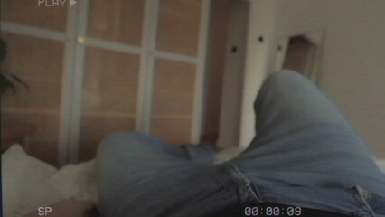 Грудастая телка с призрачным лицом выследила и трахнула своего бывшего парня