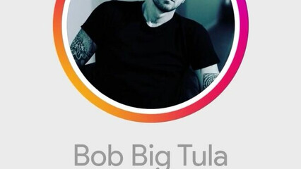 Упс, отчим застал нас за тверком и заставил сосать свой большой хуй