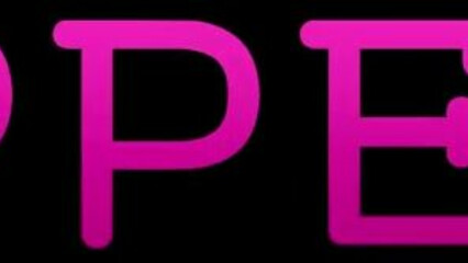 Шлюха стриптизерша Chloe Temple ублажает ртом и пиздой клиента в VR порно